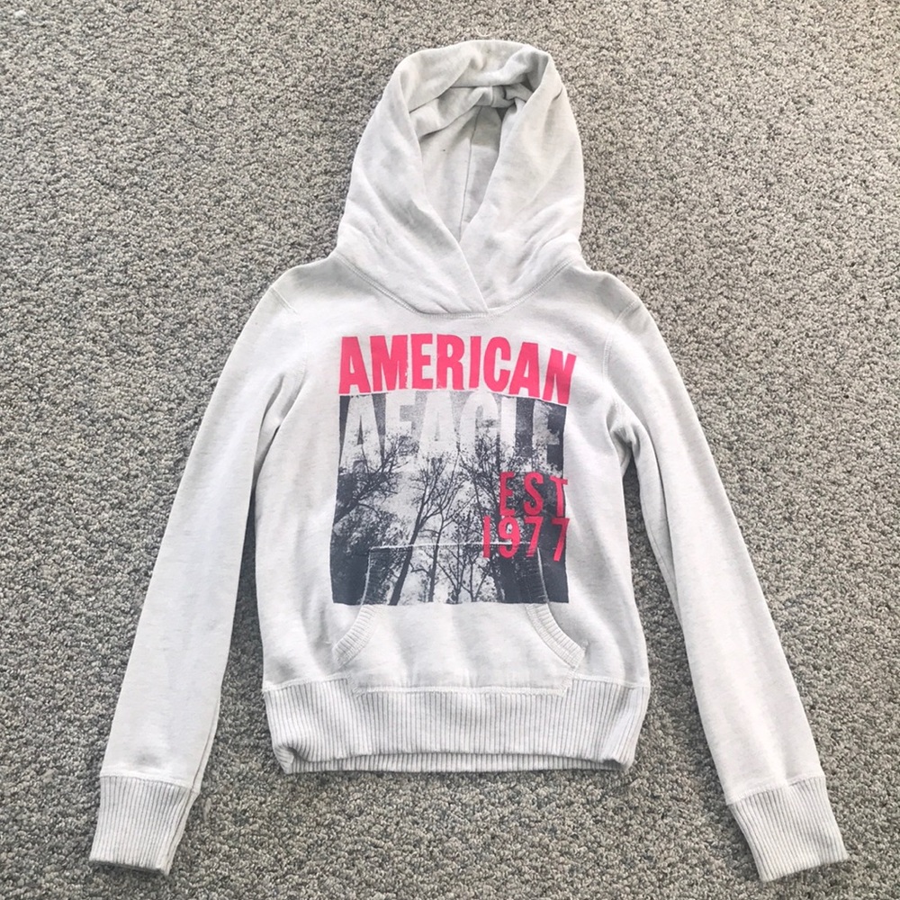 American Eagle sweatshirt